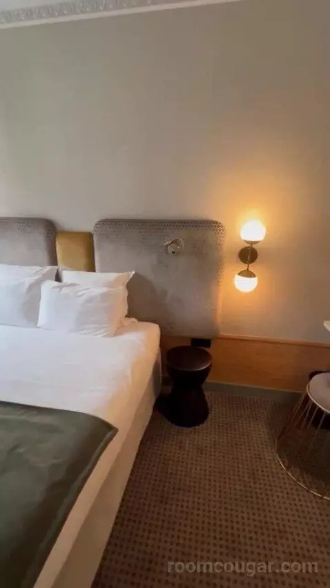 Smart Room bed picture #7