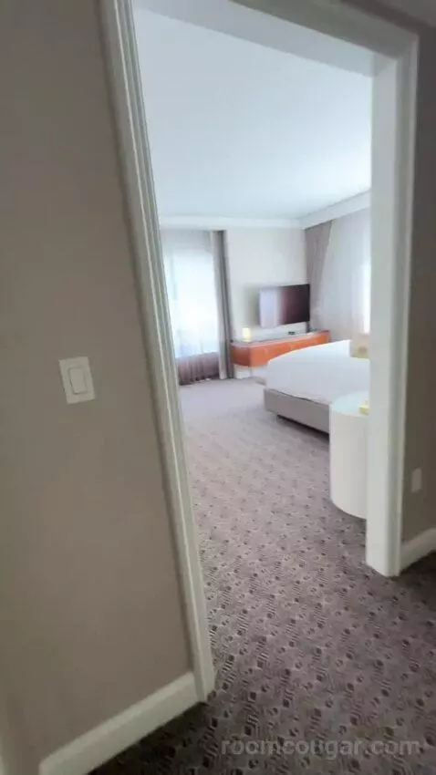 Uptown Suite bed picture #3