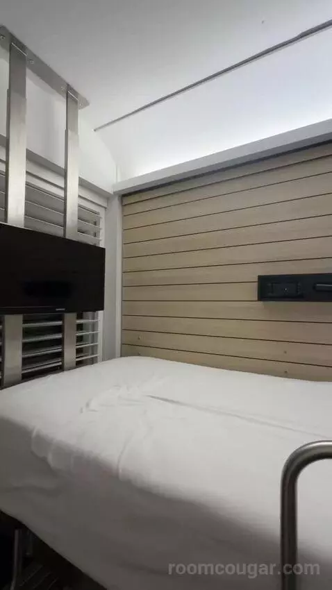Bunk Pod bed picture #6