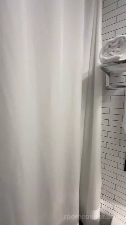Bunk Pod bathroom picture #5
