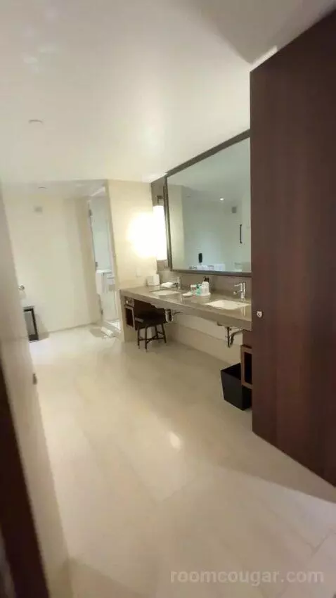 Family Room with Two Queen Beds bathroom picture #2