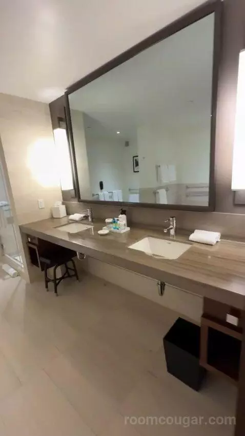 Family Room with Two Queen Beds bathroom picture #4
