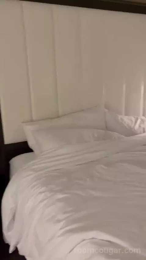 King Room bed picture #7