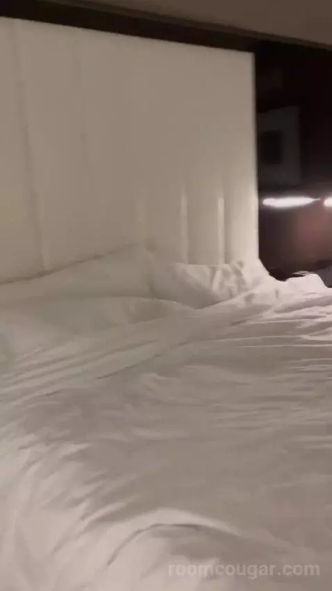 King Room bed picture #9