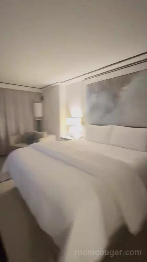 King Room with Ocean View and Balcony bed picture #10