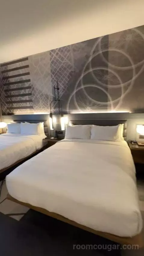 Standard Guest Room with 2 Queen, City View bed picture #6