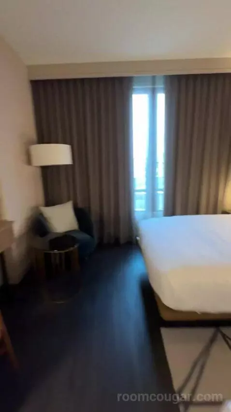 Standard Guest Room with 2 Queen, City View bed picture #12