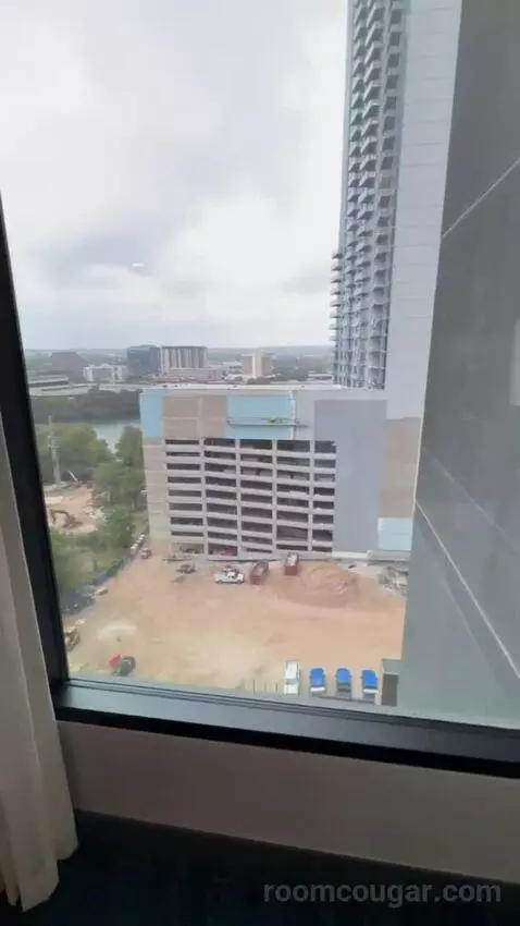 One-Bedroom Suite view picture #1