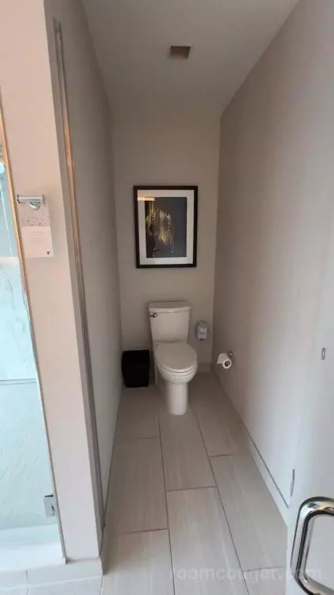 Museum Suite bathroom picture #6