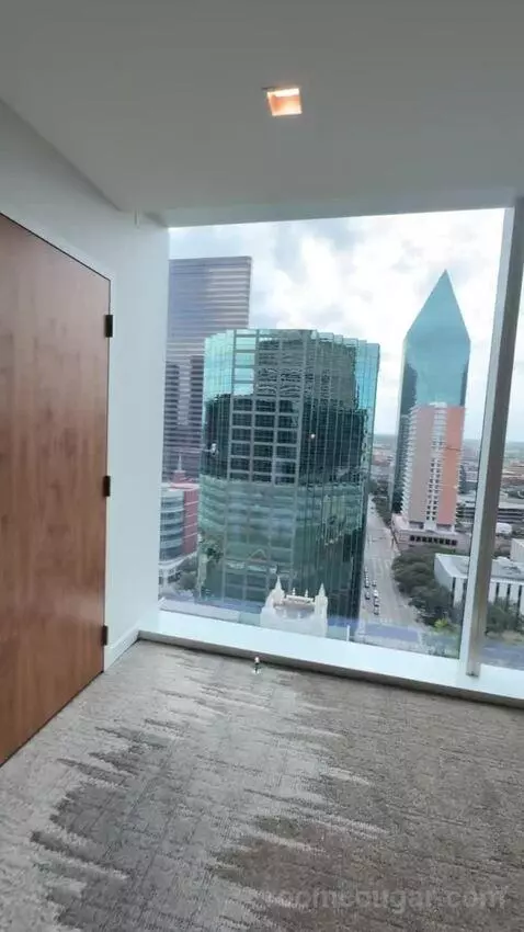 Museum Suite view picture #7