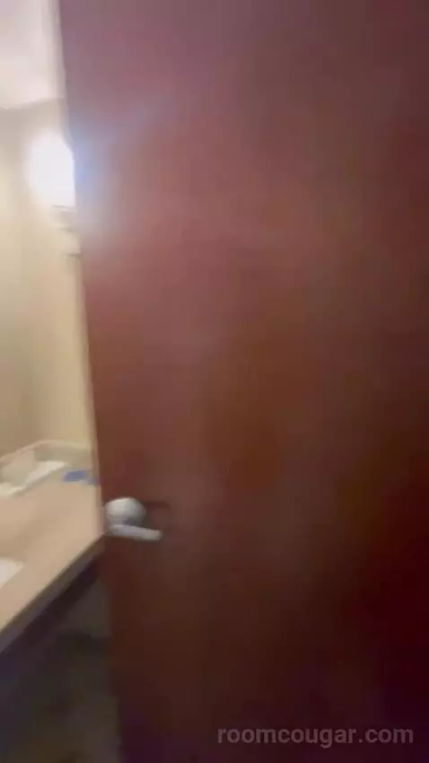 Executive Suite City View King bathroom picture #12