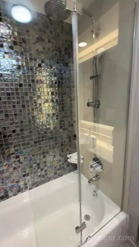 Corner Queen Room with Two Queen Beds bathroom picture #5
