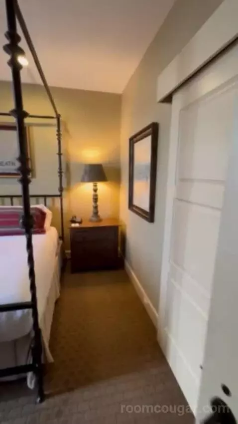 Two-Bedroom Suite bed picture #3