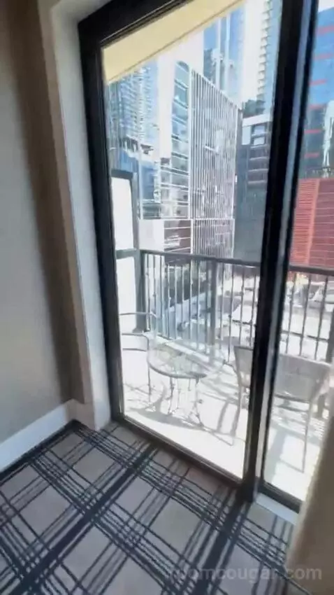 Balcony Corner Suite King view picture #3