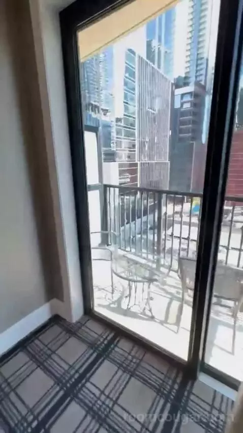 Balcony Corner Suite King view picture #4