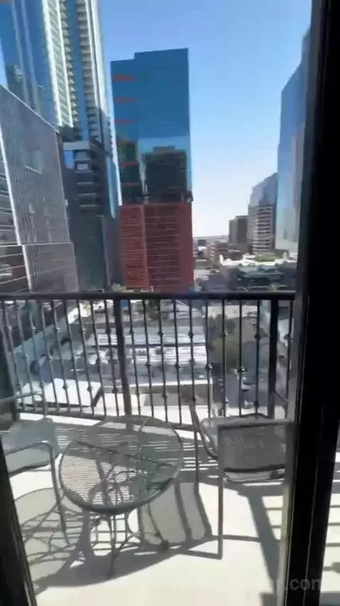 Balcony Corner Suite King view picture #5