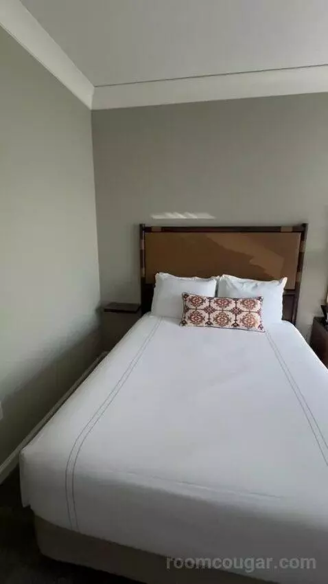 Deluxe Room, 2 Queen Beds bed picture #8