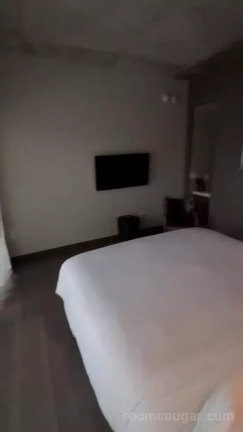 Congress bed picture #2