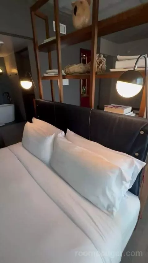 Congress bed picture #9