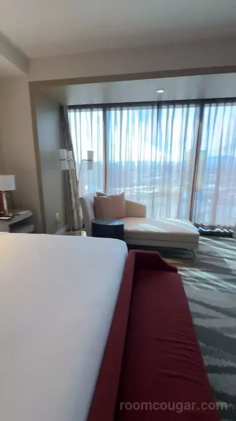 One-Bedroom King Suite with Strip View bed picture #6