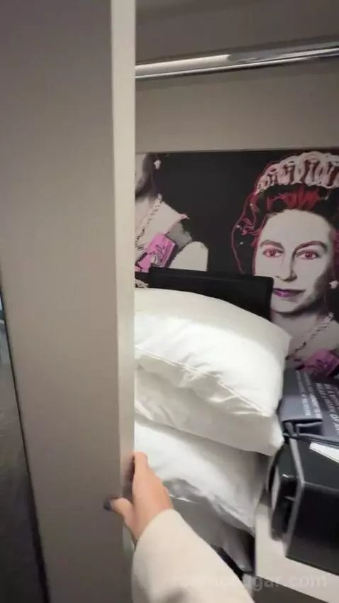 City Room bed picture #1