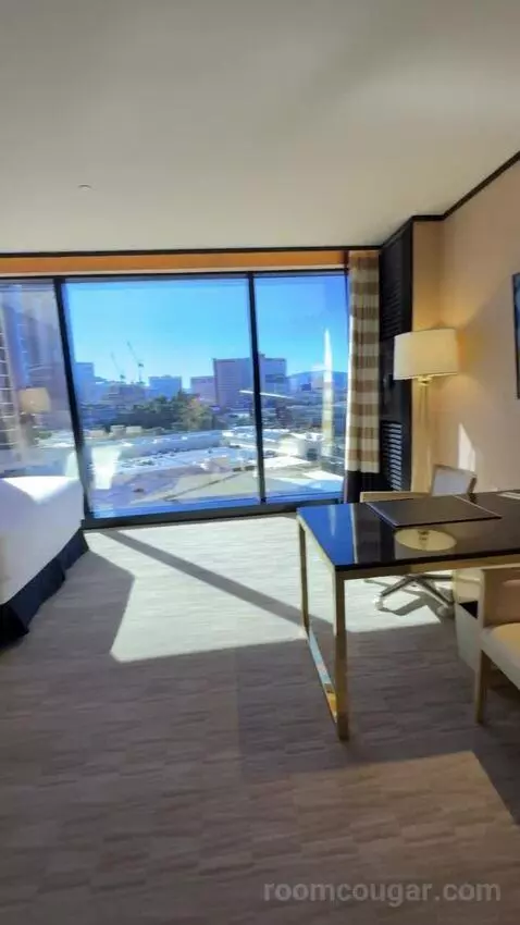 Encore Resort Two Queens view picture #1