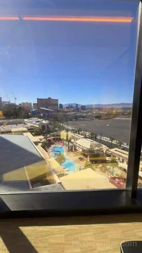 Encore Tower Suite King view picture #2