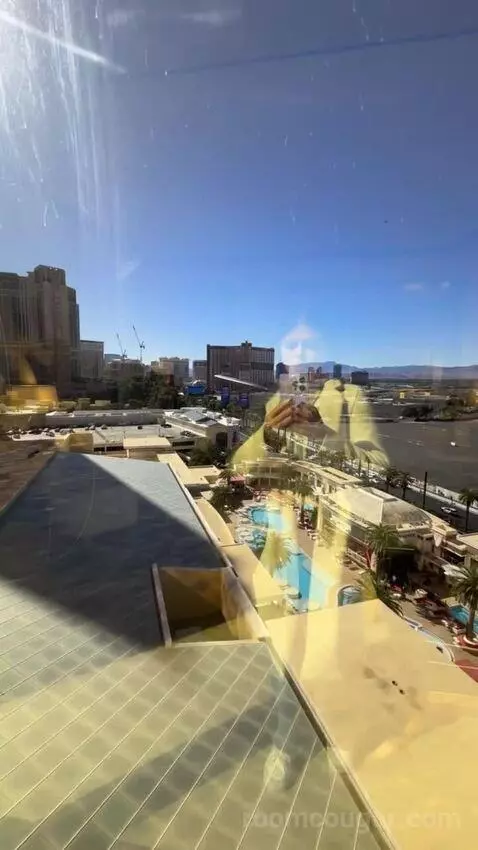 Encore Tower Suite King view picture #10