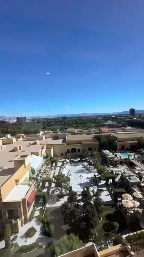 Wynn Tower Suite Executive view picture #9