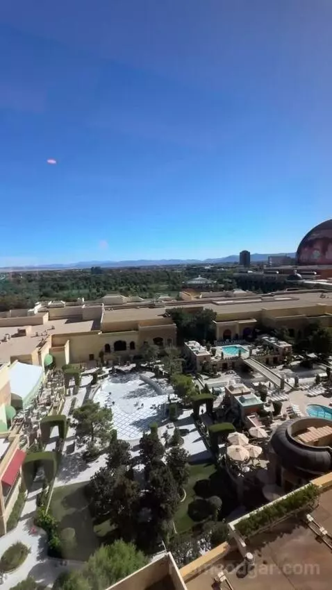 Wynn Tower Suite Executive view picture #11