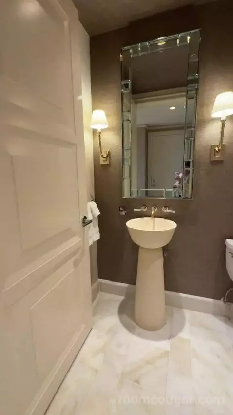 Wynn Tower Suite Parlor bathroom picture #2