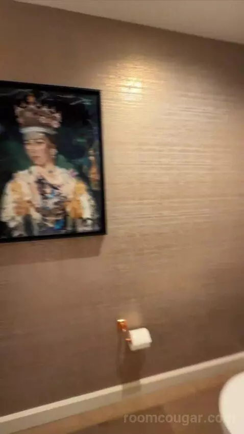 Roan Suite picture #2