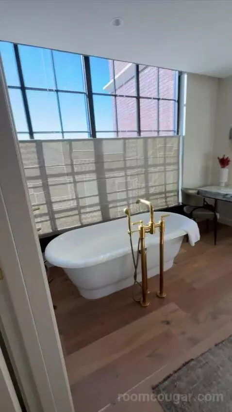 Roan Suite bathroom picture #3