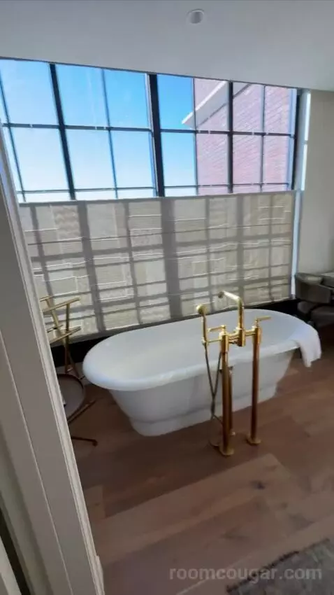 Roan Suite bathroom picture #4