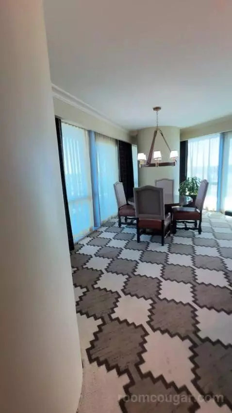 Leddy Suite 1 King Bed picture #17