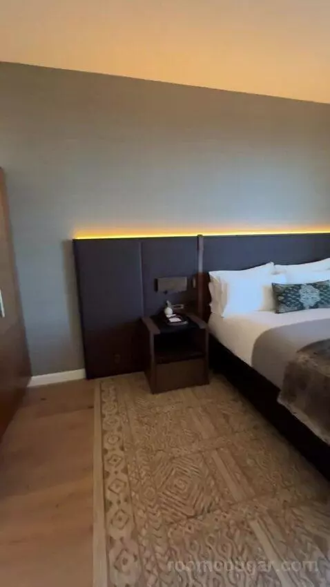 King Loft bed picture #11
