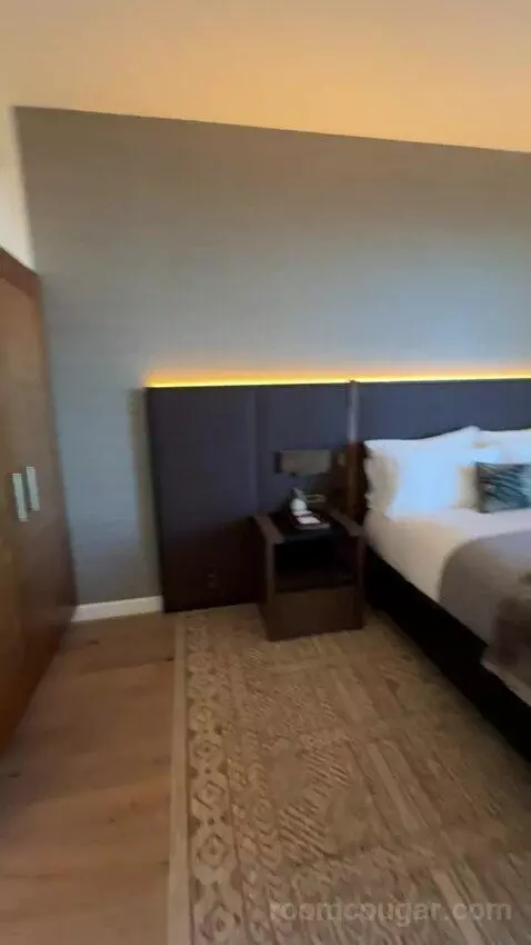 King Loft bed picture #12