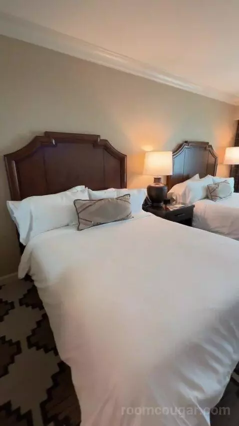 Classic Deluxe Room 2 Queen Beds bed picture #1