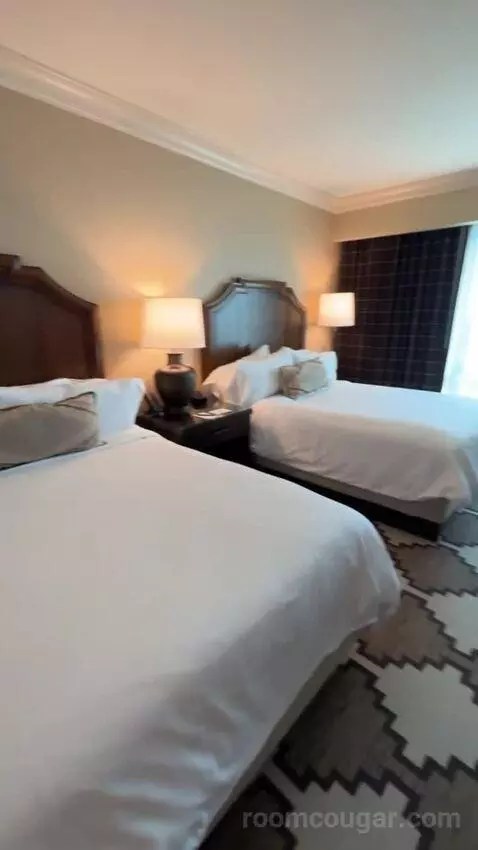 Classic Deluxe Room 2 Queen Beds bed picture #8