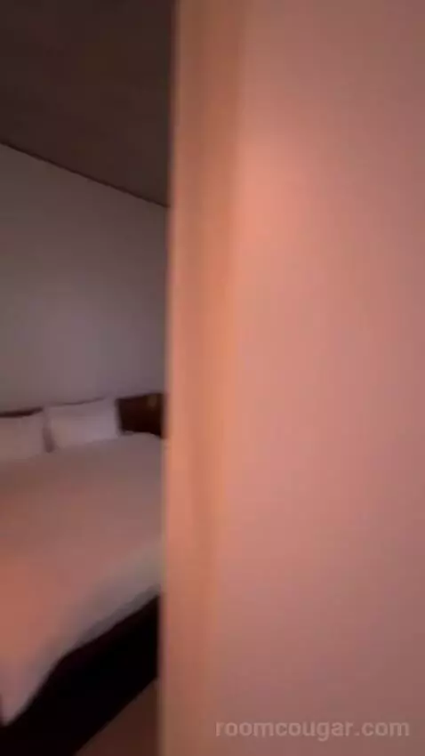 Spring Suite bed picture #2