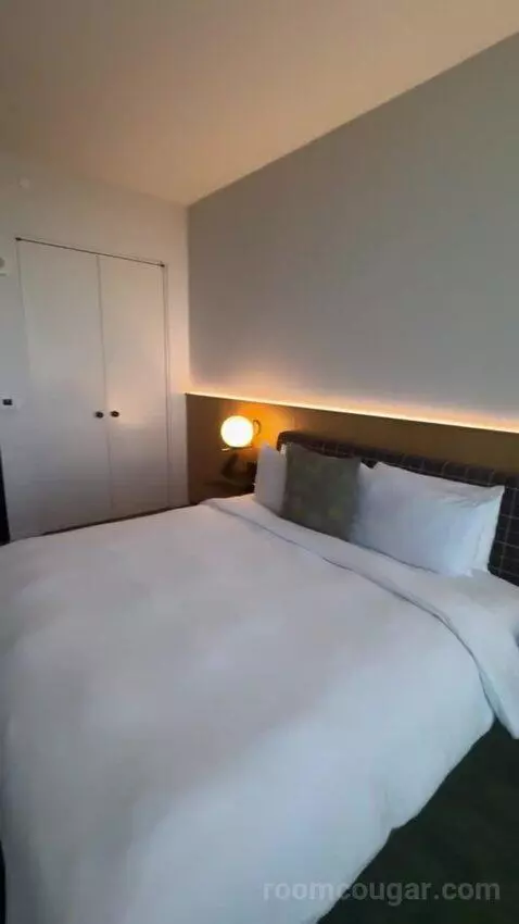 City View King bed picture #10
