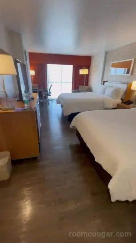 Two Queen Beds Room view picture #3