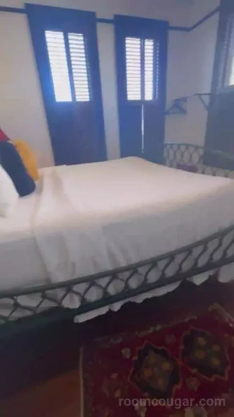 Hemingway Suite bed picture #8