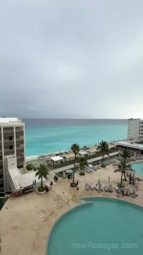 Premium King Room with Ocean View view picture #5