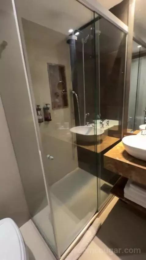 Standard Double with City View bathroom picture #8