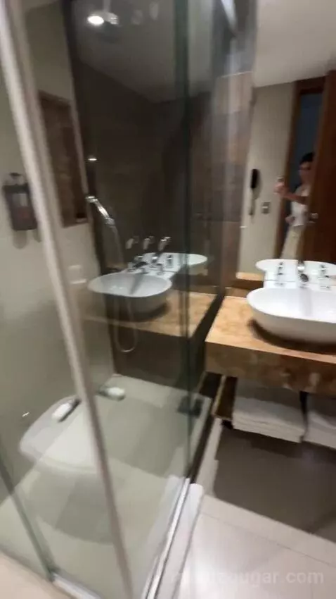 Standard Double Room bathroom picture #5
