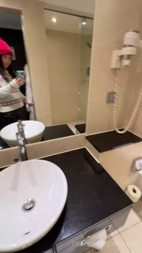 Standard Single Room bathroom picture #3
