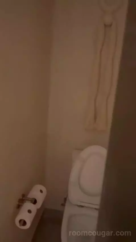 Queen Room bathroom picture #1
