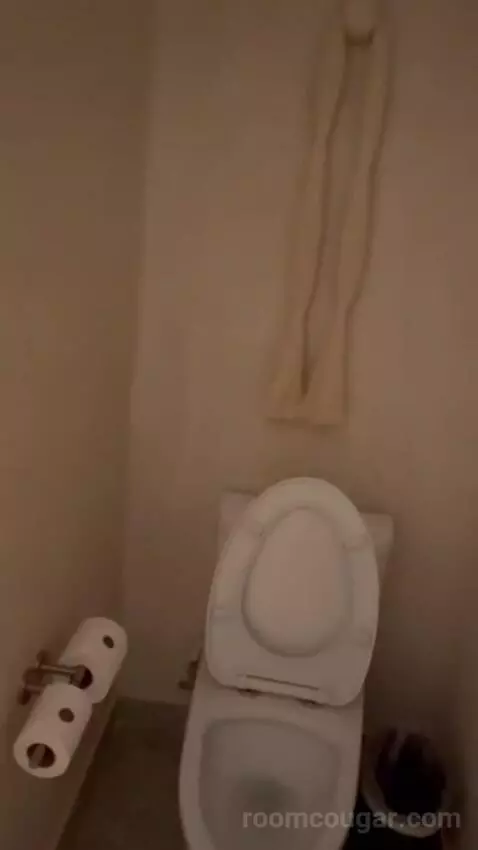 Queen Room bathroom picture #3