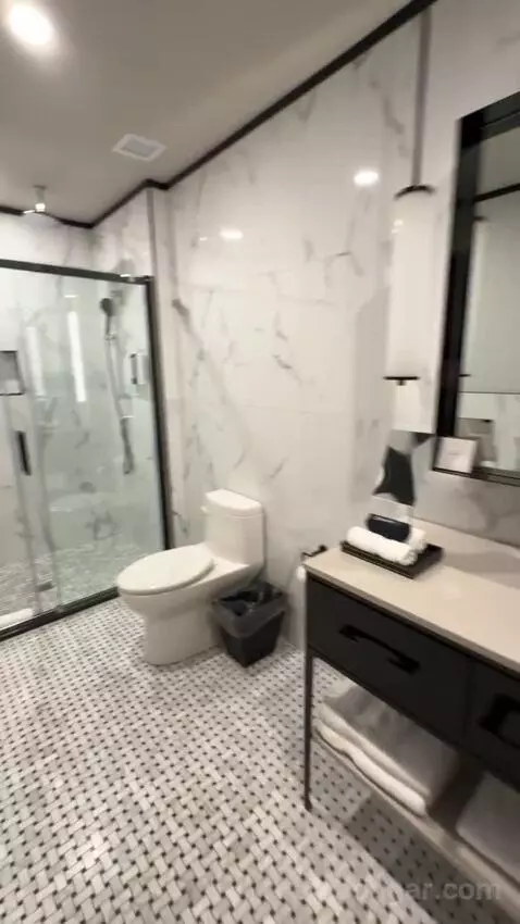 Horizon Room bathroom picture #8